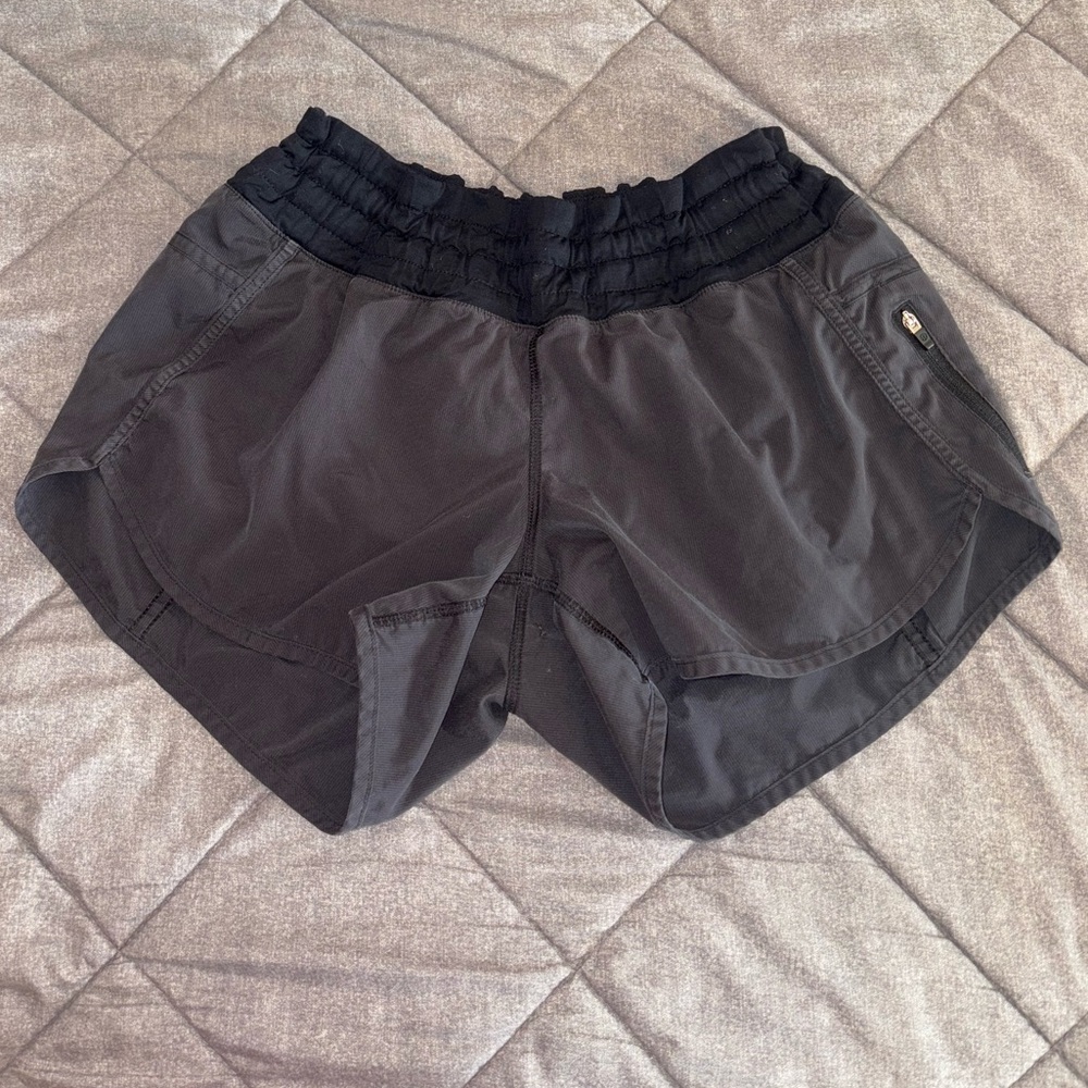Dark grey lululemon hotty hot shorts size 6.